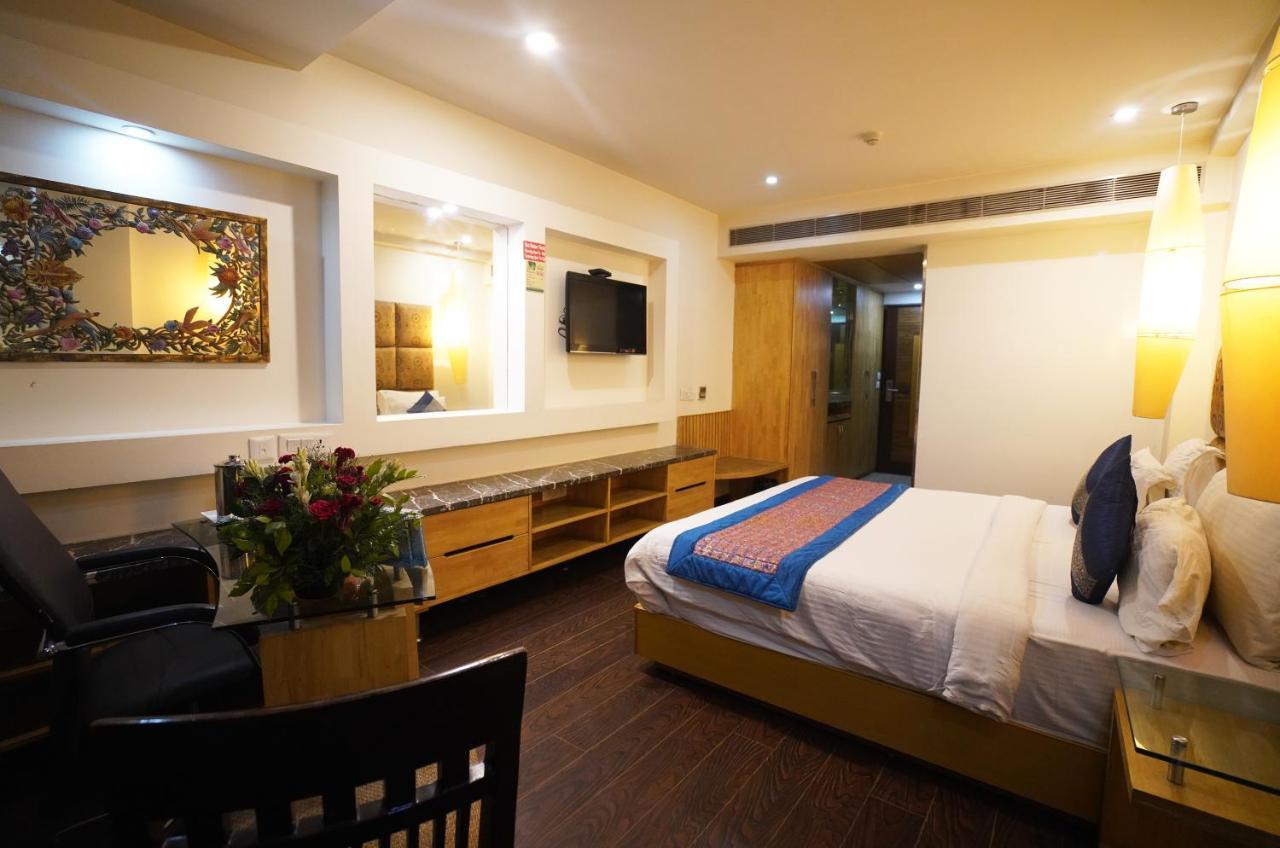 ทรีโบ แอร์พอร์ต แกรนด์ Hotel นิวเดลี ภายนอก รูปภาพ
