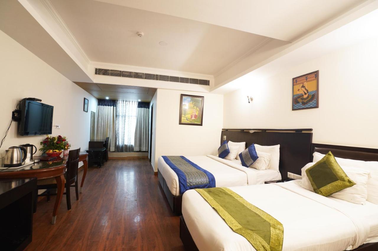 ทรีโบ แอร์พอร์ต แกรนด์ Hotel นิวเดลี ภายนอก รูปภาพ