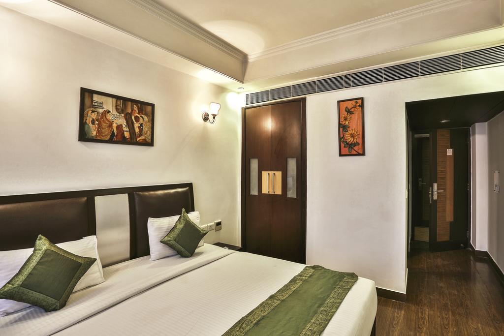 ทรีโบ แอร์พอร์ต แกรนด์ Hotel นิวเดลี ภายนอก รูปภาพ