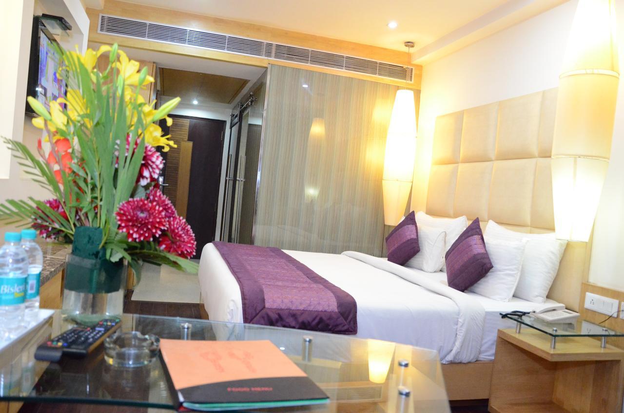 ทรีโบ แอร์พอร์ต แกรนด์ Hotel นิวเดลี ภายนอก รูปภาพ