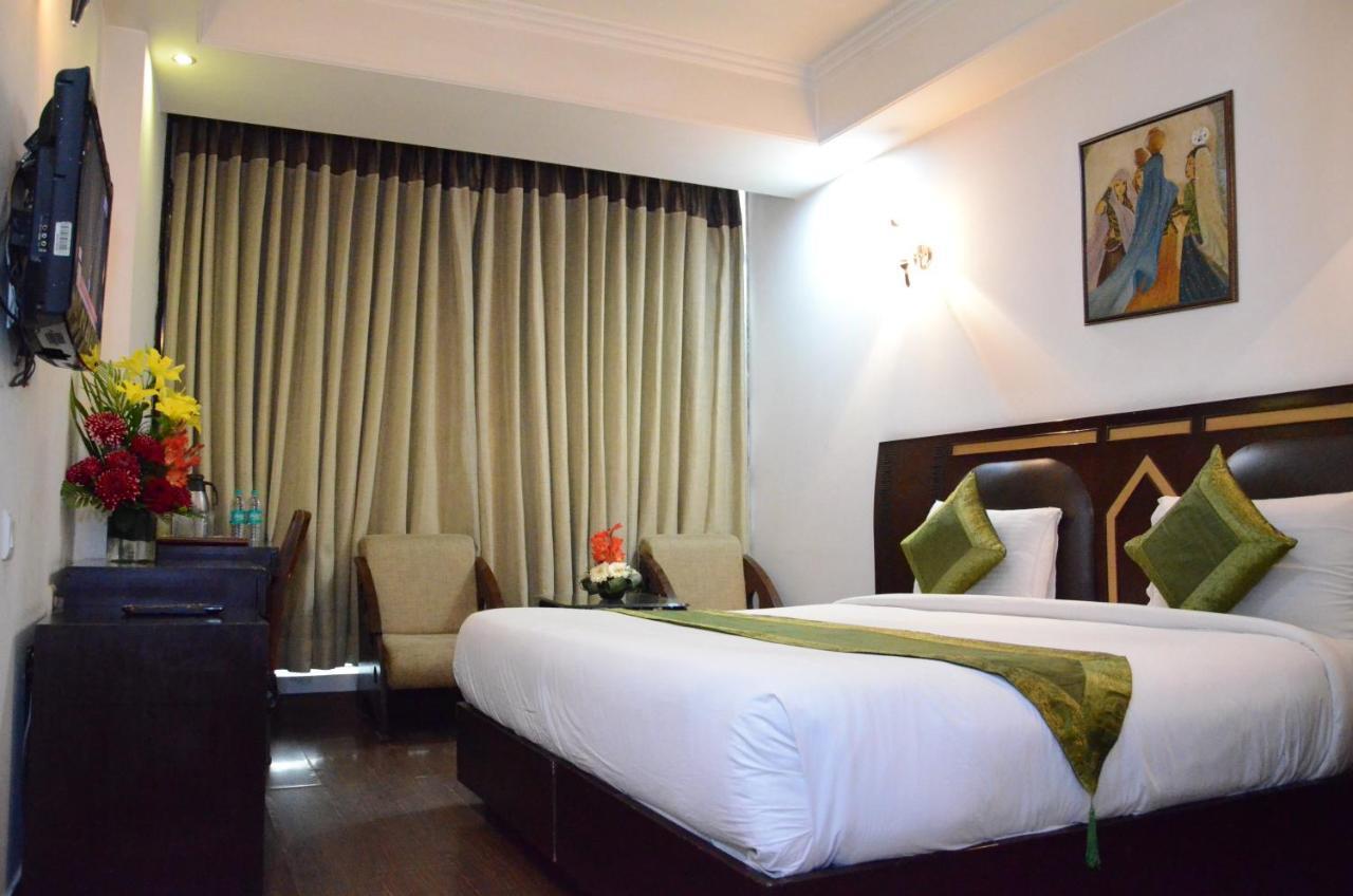 ทรีโบ แอร์พอร์ต แกรนด์ Hotel นิวเดลี ภายนอก รูปภาพ