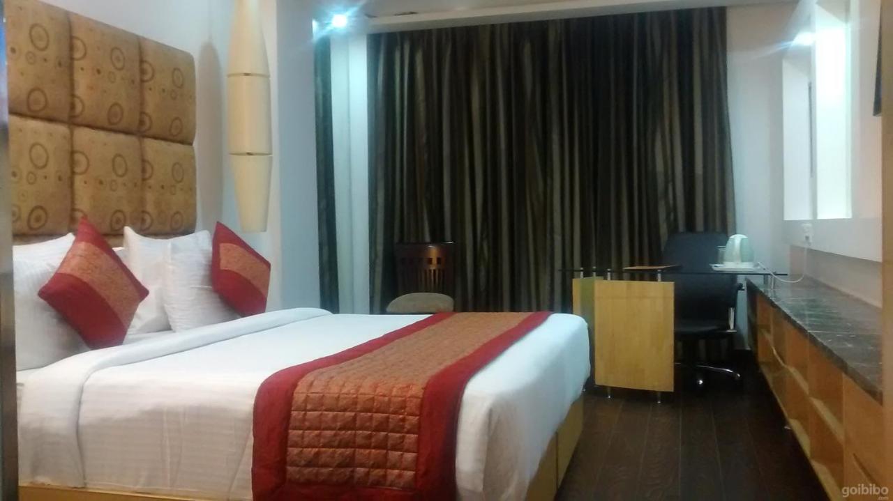 ทรีโบ แอร์พอร์ต แกรนด์ Hotel นิวเดลี ภายนอก รูปภาพ